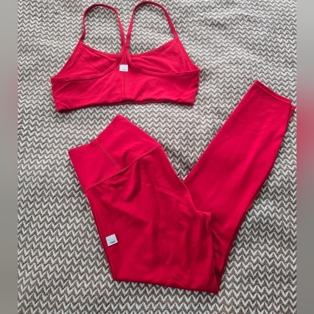 Vuori All The Feels Leggings And Bra Set